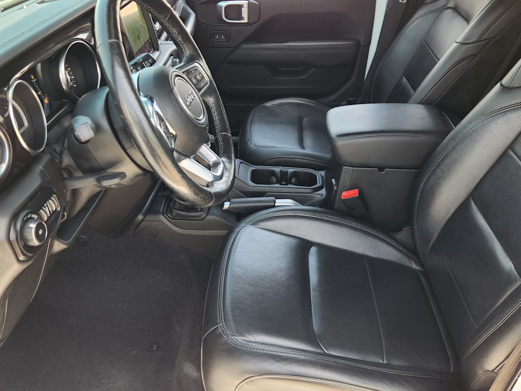 Thumbnail: 2019 Jeep Wrangler - 10