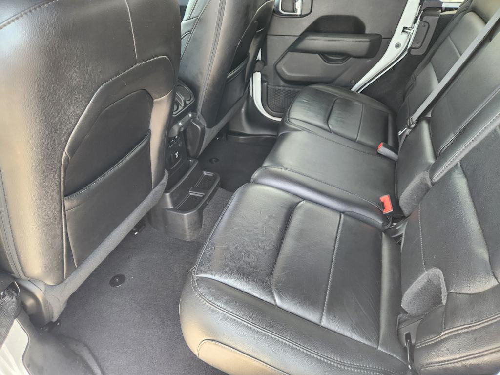 Thumbnail: 2019 Jeep Wrangler - 12