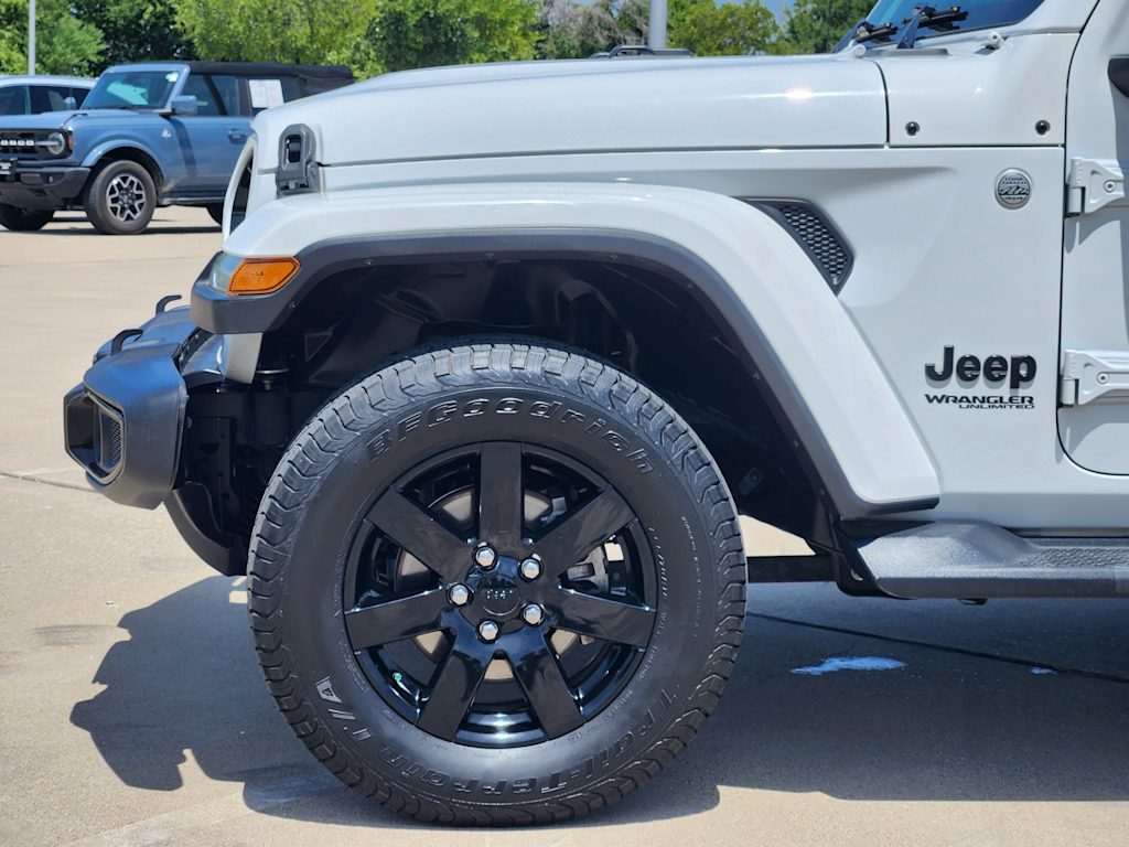 Thumbnail: 2019 Jeep Wrangler - 7