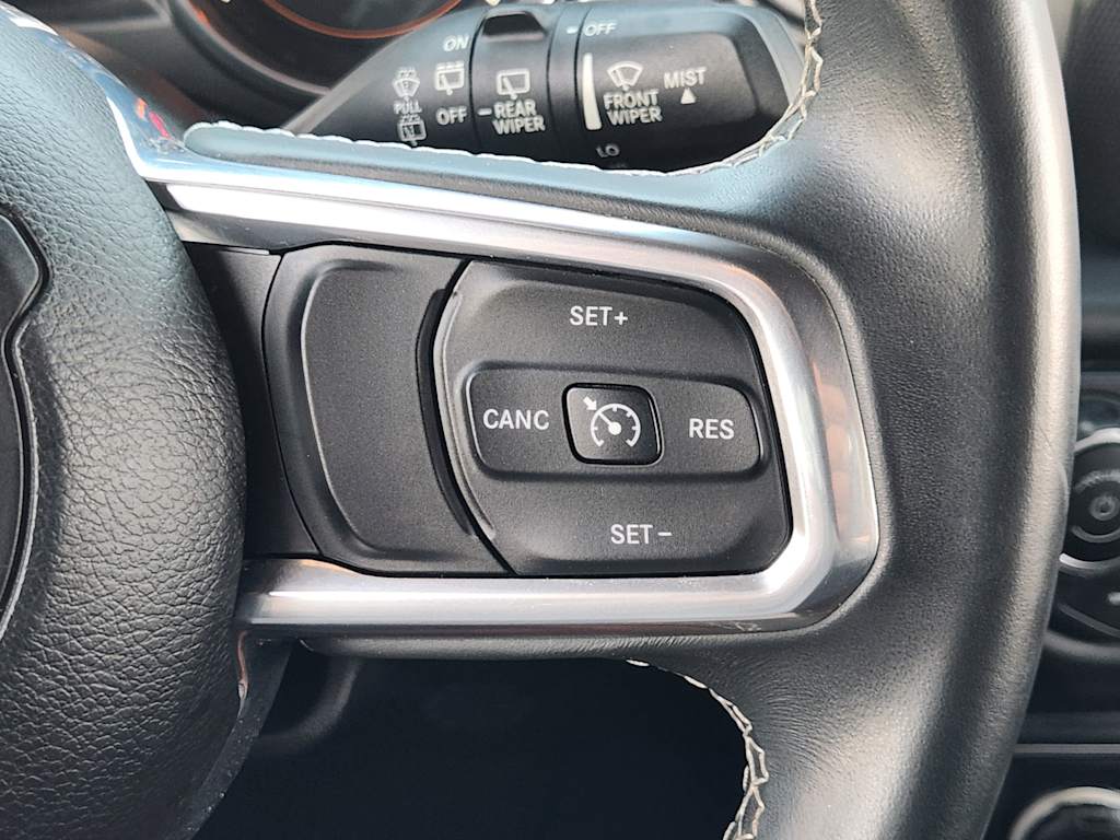Thumbnail: 2019 Jeep Wrangler - 32
