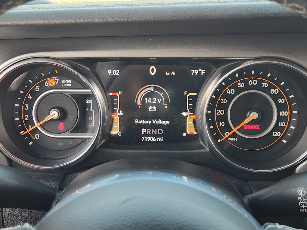 Thumbnail: 2019 Jeep Wrangler - 16