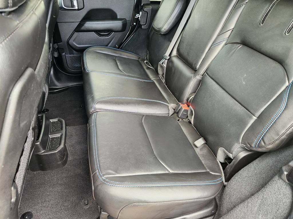 Thumbnail: 2022 Jeep Wrangler - 21