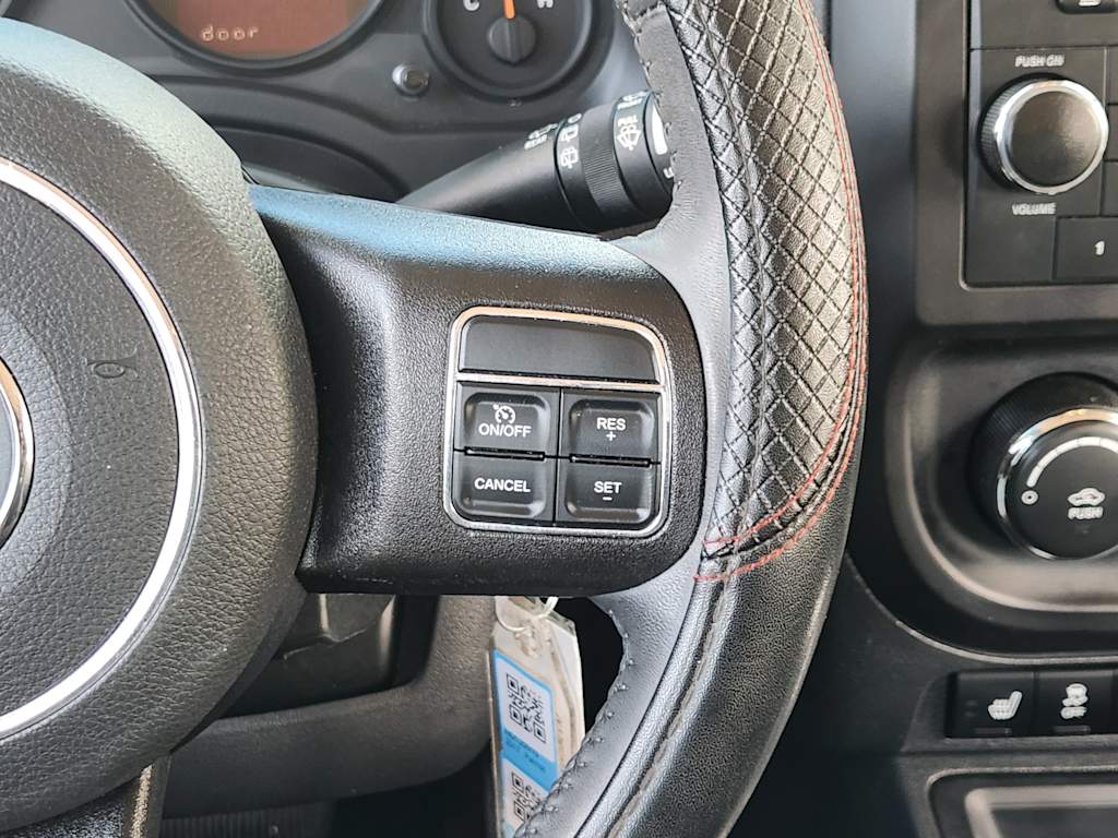 Thumbnail: 2017 Jeep Patriot - 31