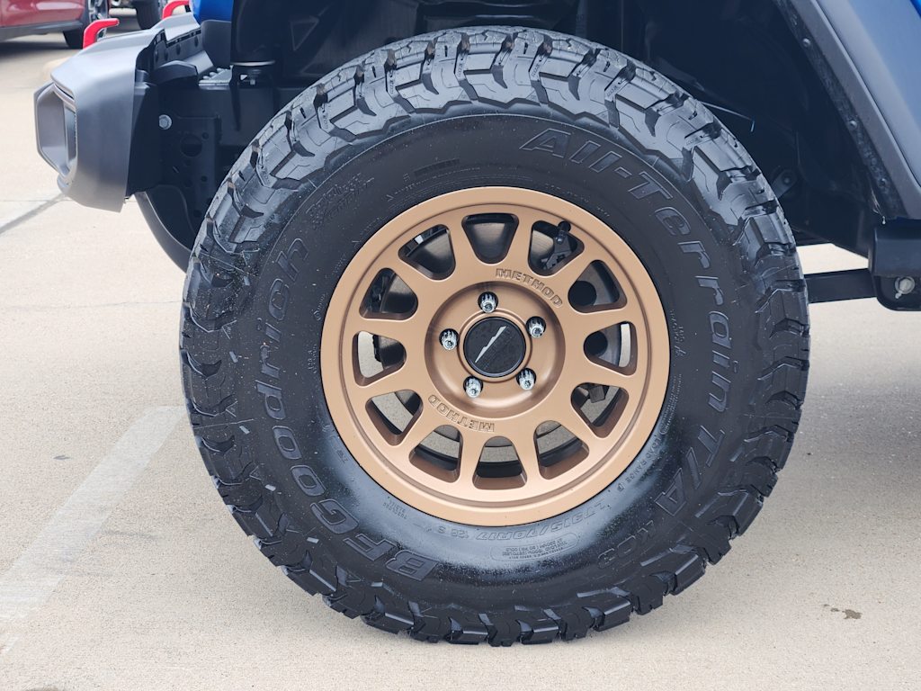 Thumbnail: 2024 Jeep Wrangler - 23