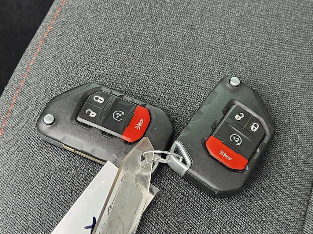 Thumbnail: 2024 Jeep Wrangler - 19