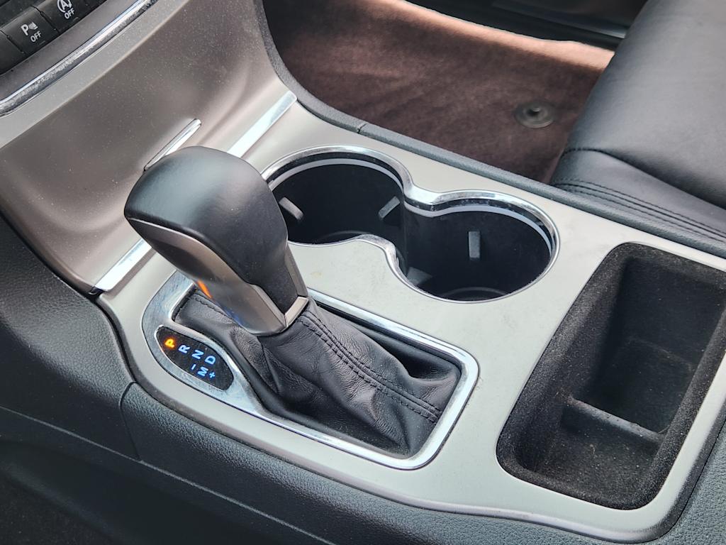 Thumbnail: 2018 Jeep Grand Cherokee - 16