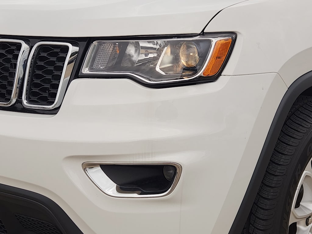 Thumbnail: 2022 Jeep Grand Cherokee - 23