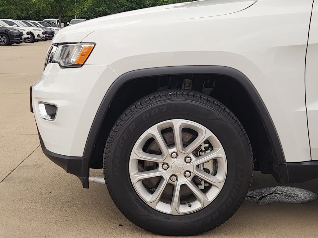 Thumbnail: 2022 Jeep Grand Cherokee - 8
