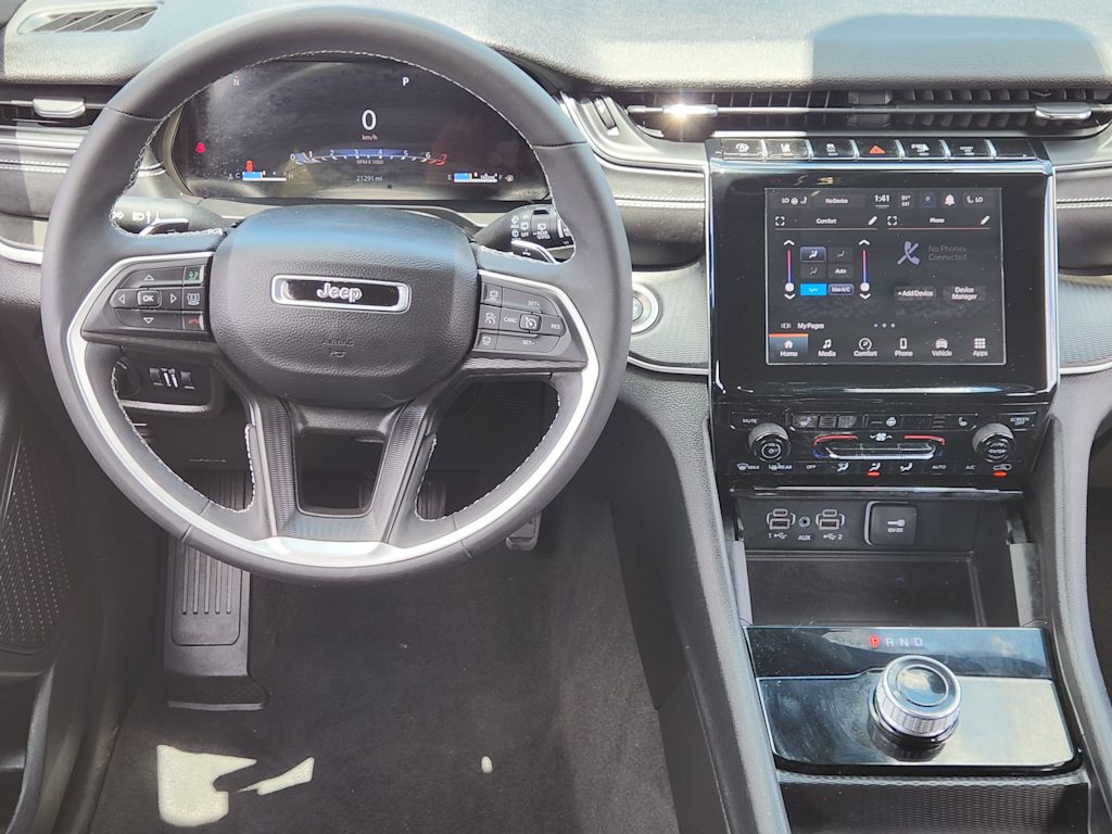 Thumbnail: 2024 Jeep Grand Cherokee - 13