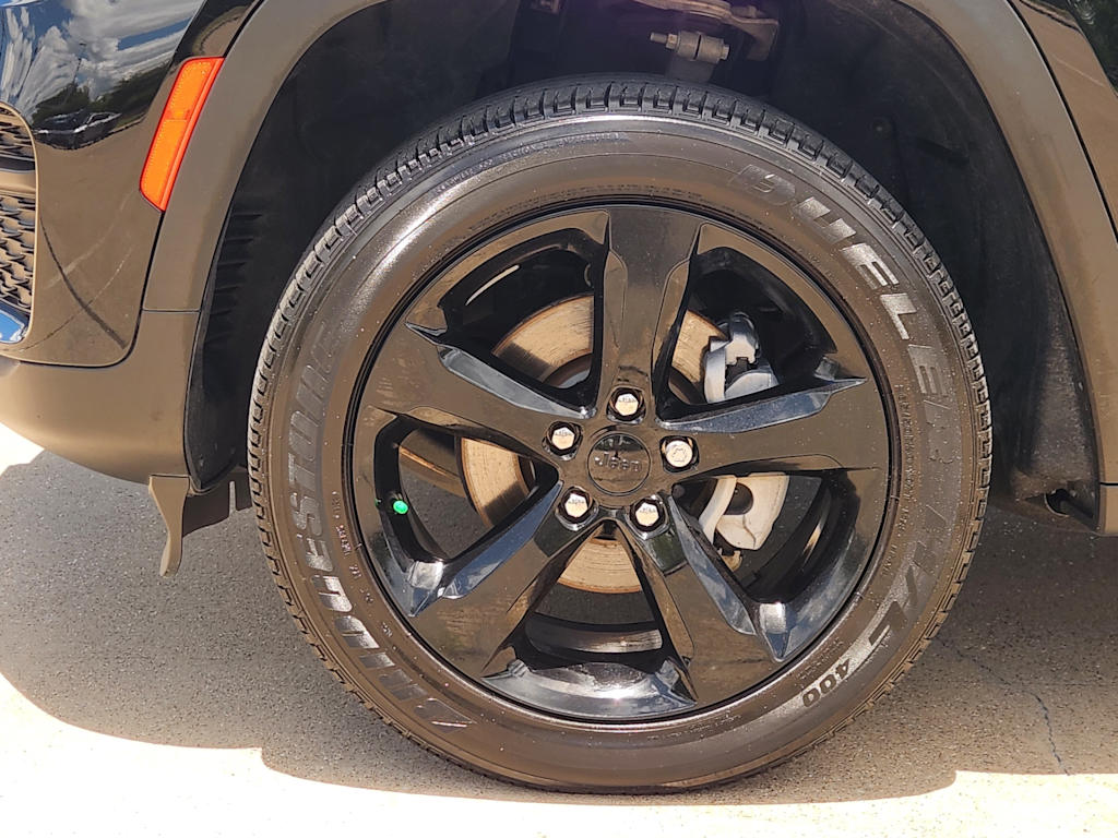 Thumbnail: 2024 Jeep Grand Cherokee - 22