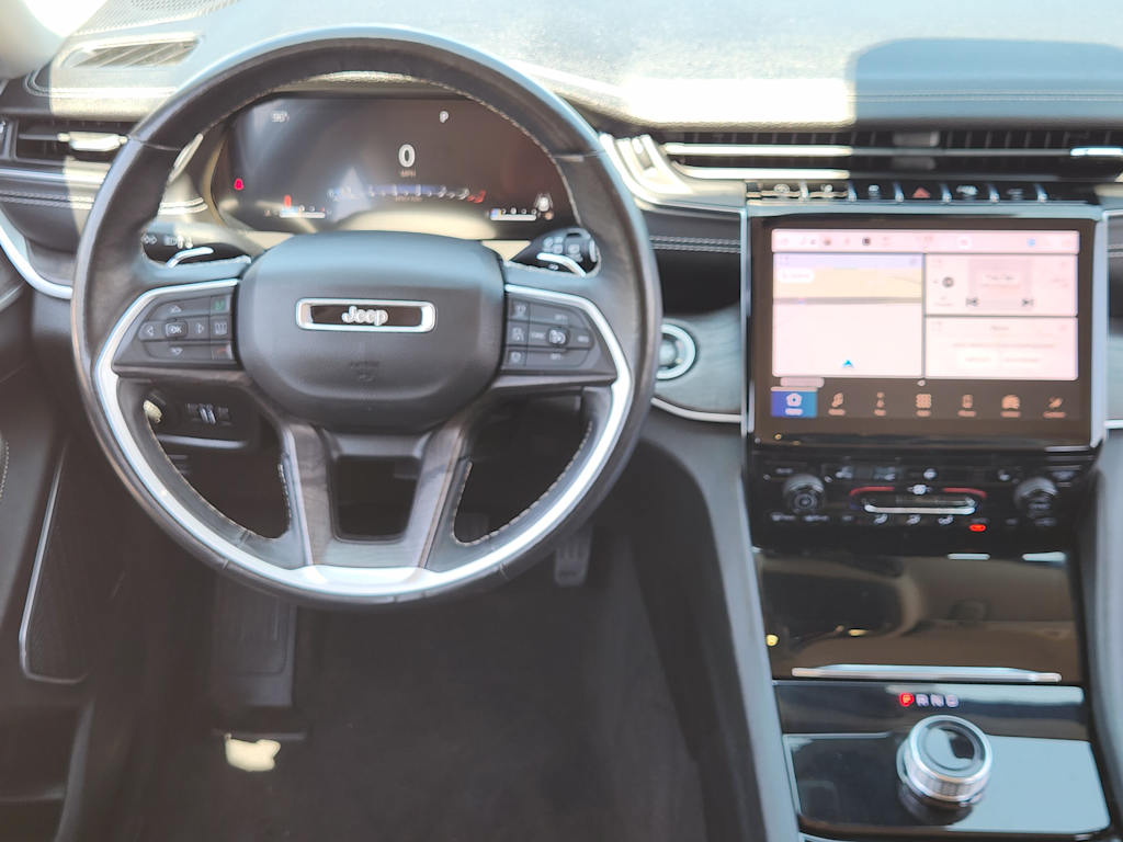 Thumbnail: 2022 Jeep Grand Cherokee L - 14