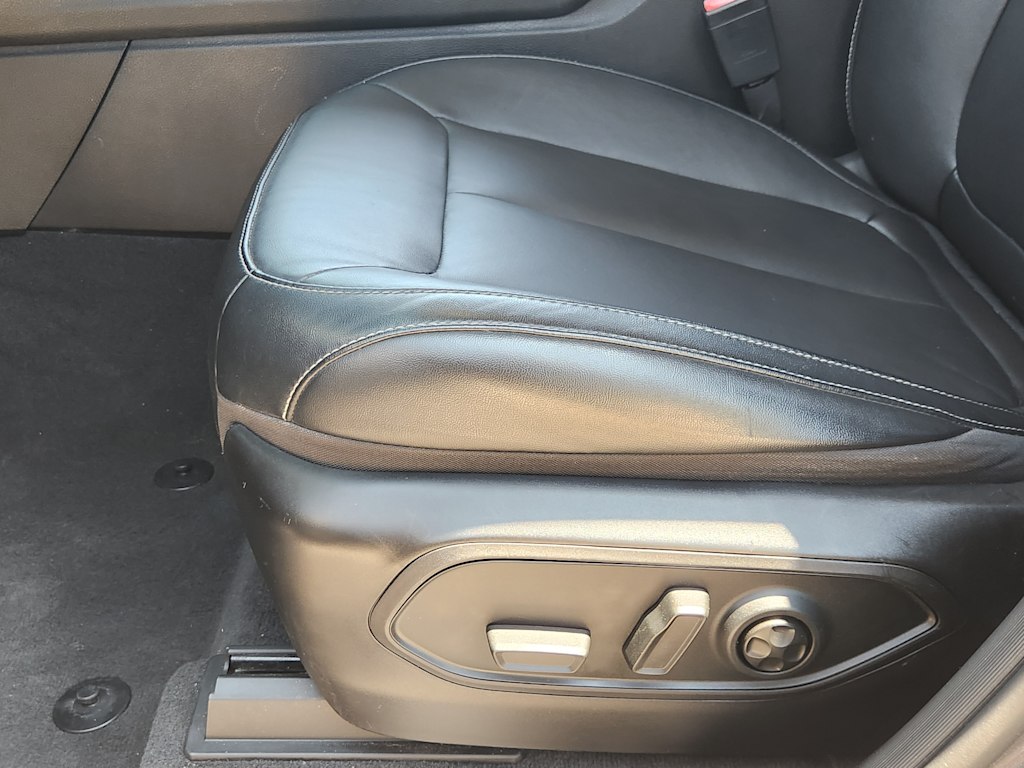 Thumbnail: 2022 Jeep Grand Cherokee L - 31