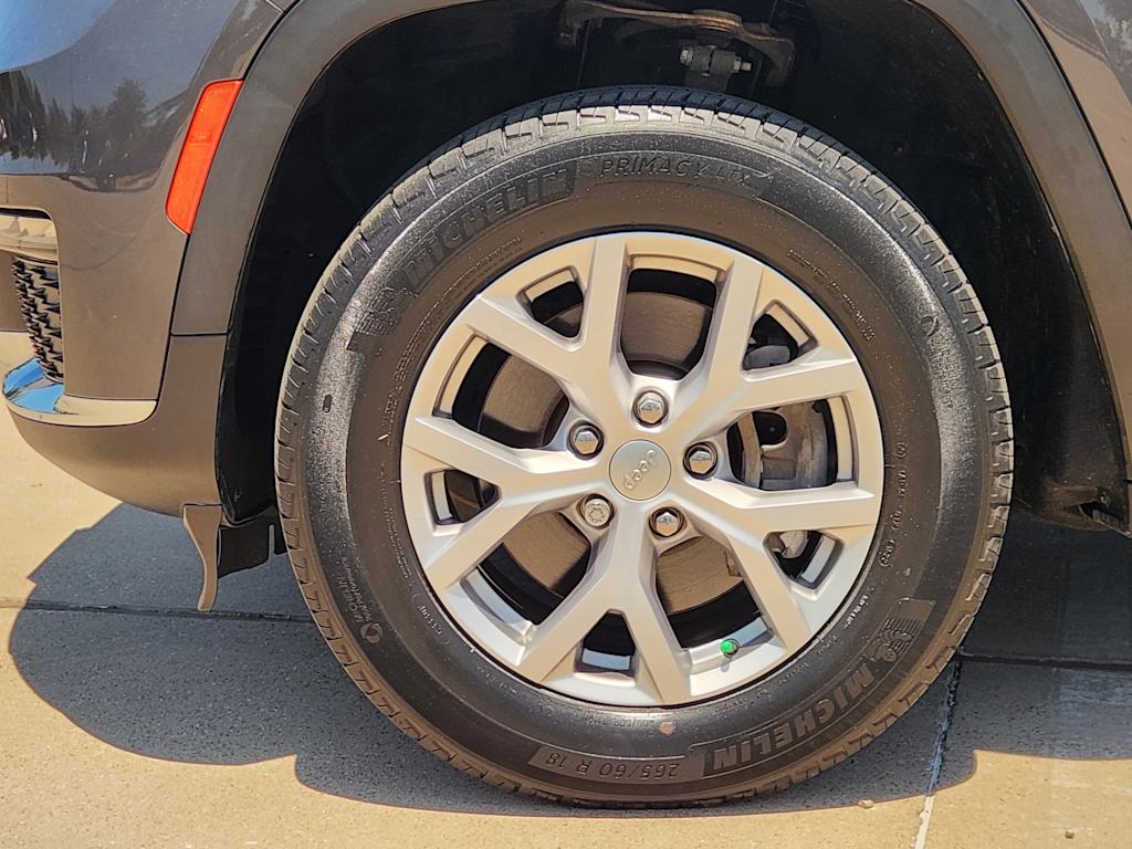 Thumbnail: 2022 Jeep Grand Cherokee L - 8