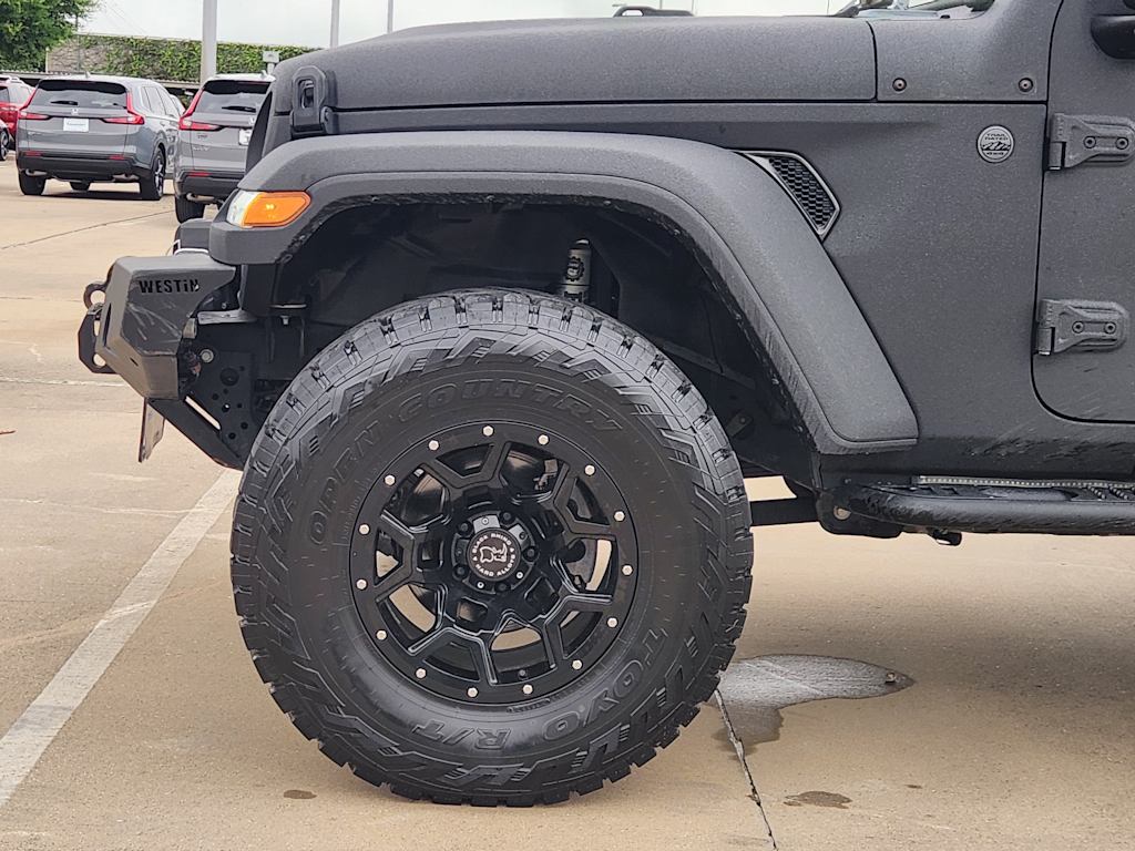 Thumbnail: 2022 Jeep Gladiator - 7