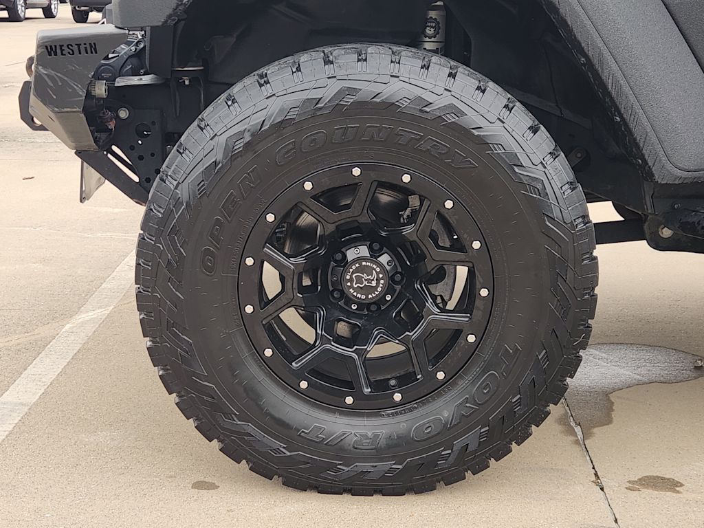 Thumbnail: 2022 Jeep Gladiator - 19