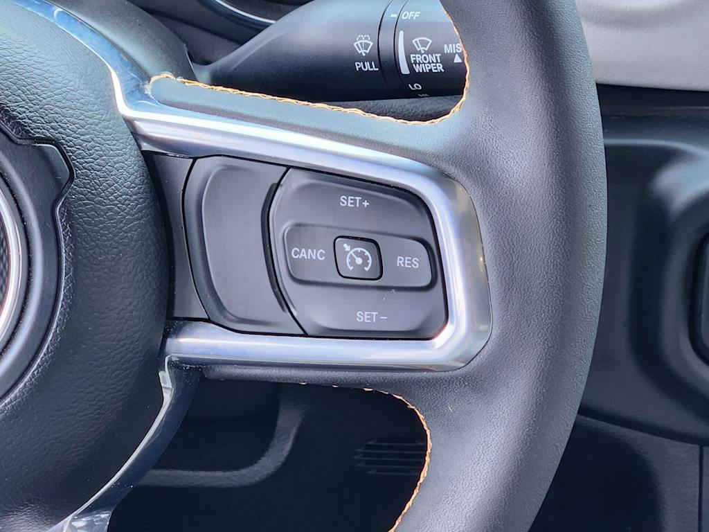 Thumbnail: 2023 Jeep Gladiator - 31