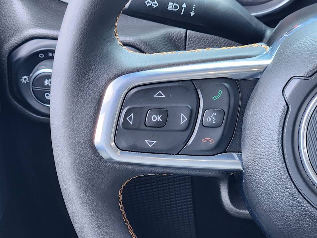 Thumbnail: 2023 Jeep Gladiator - 30