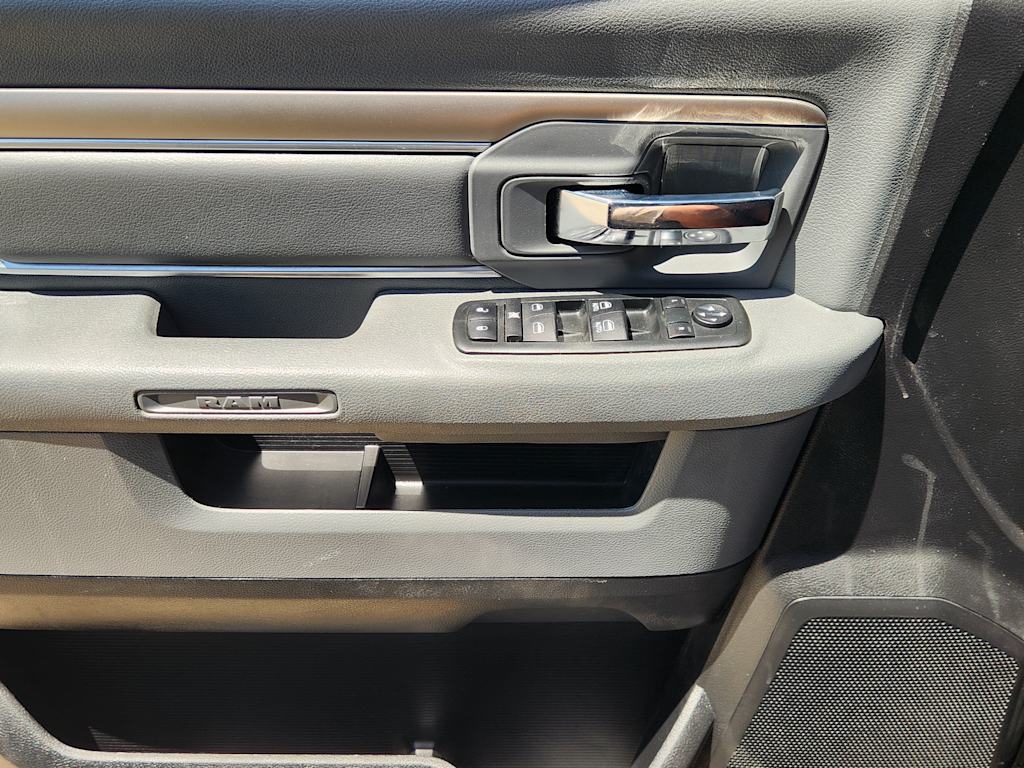 Thumbnail: 2014 RAM 1500 - 27