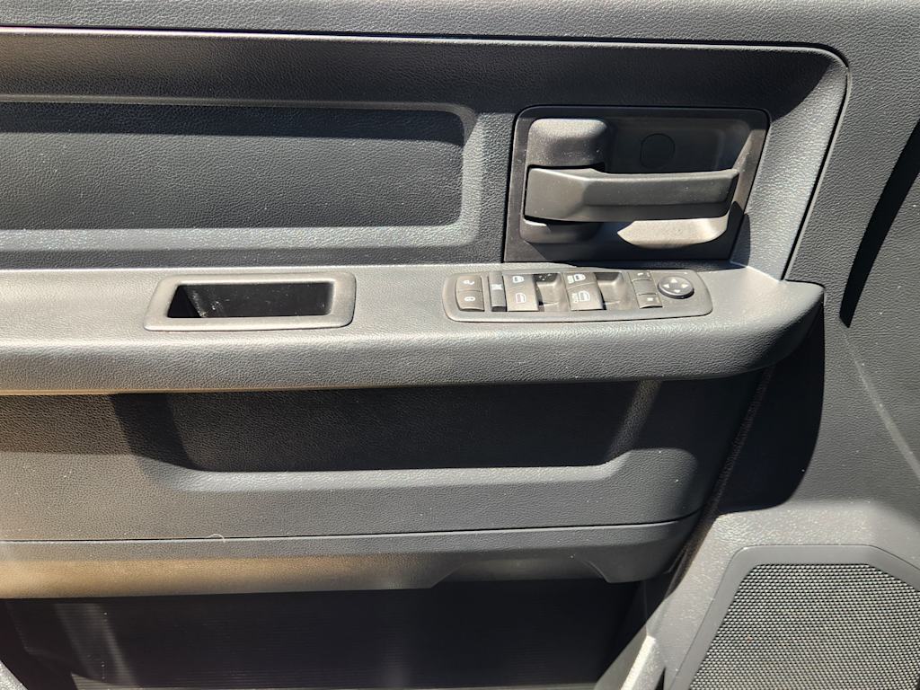 Thumbnail: 2016 RAM 1500 - 29