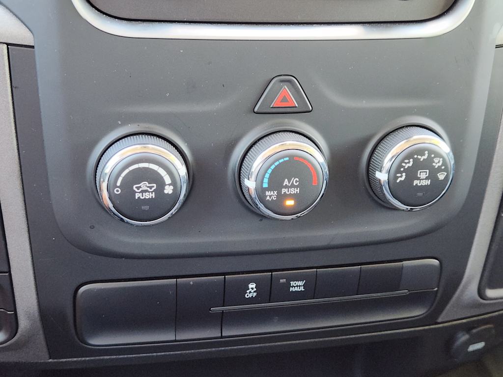 Thumbnail: 2024 RAM 1500 - 25