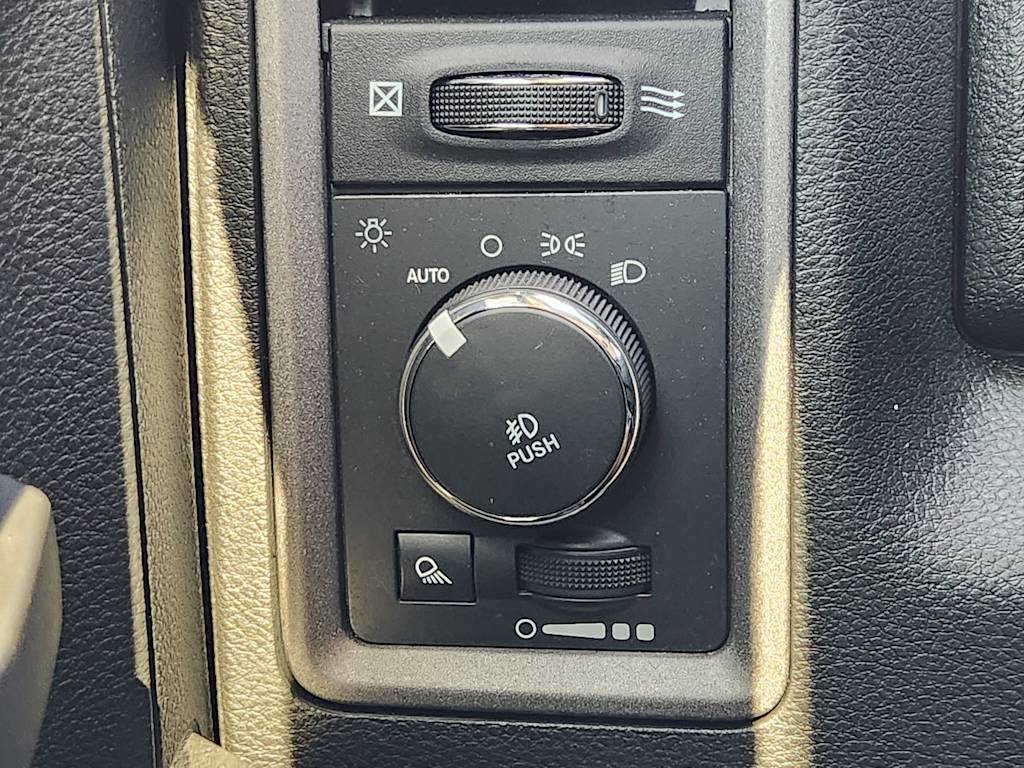 Thumbnail: 2024 RAM 1500 - 26