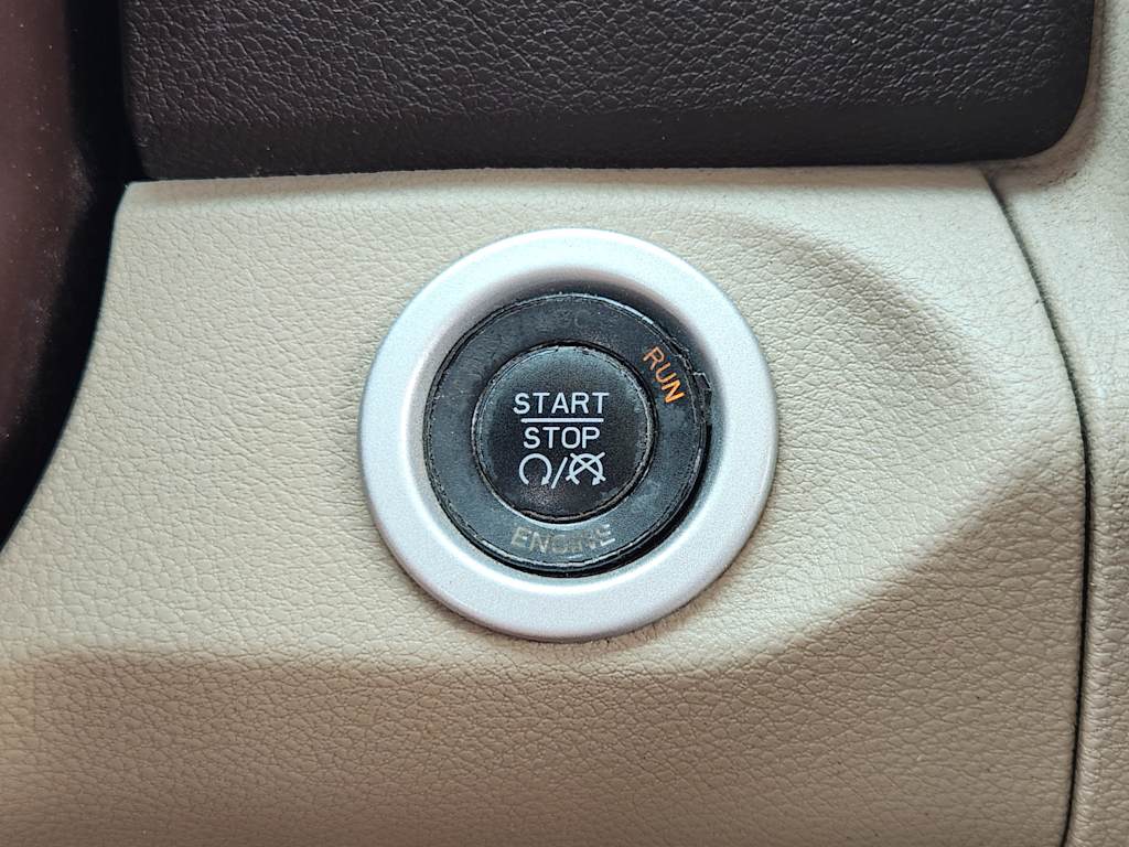 Thumbnail: 2014 RAM 1500 - 28
