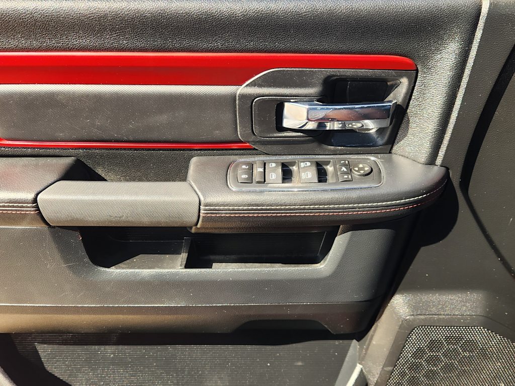 Thumbnail: 2016 RAM 1500 - 29