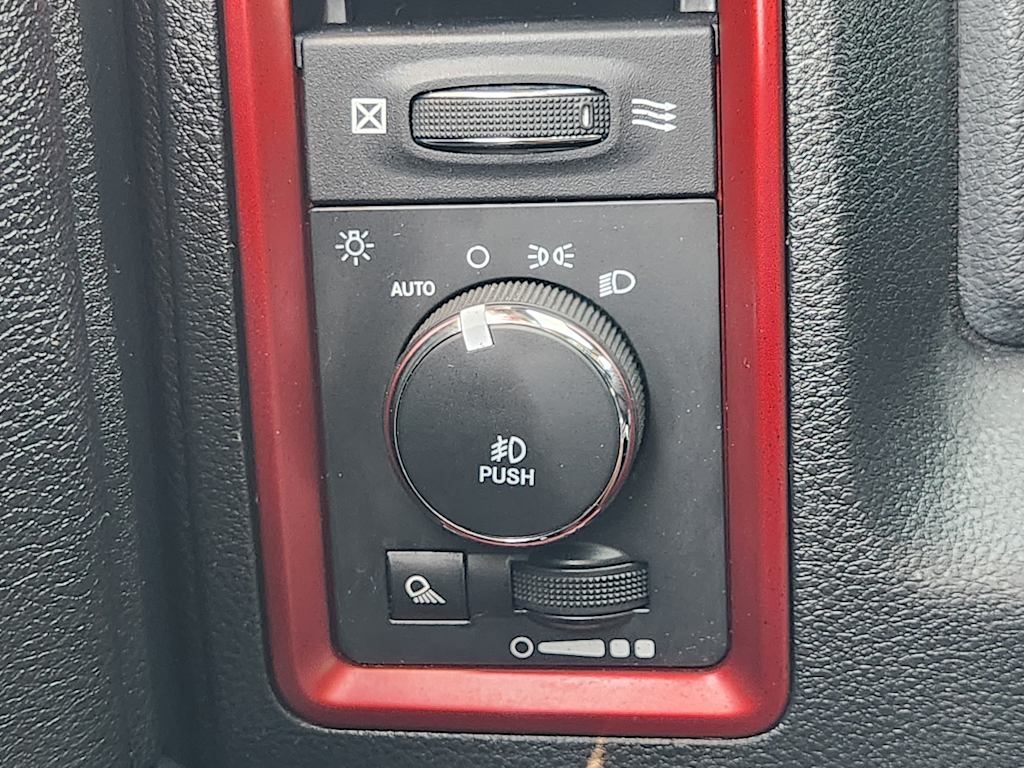 Thumbnail: 2016 RAM 1500 - 27