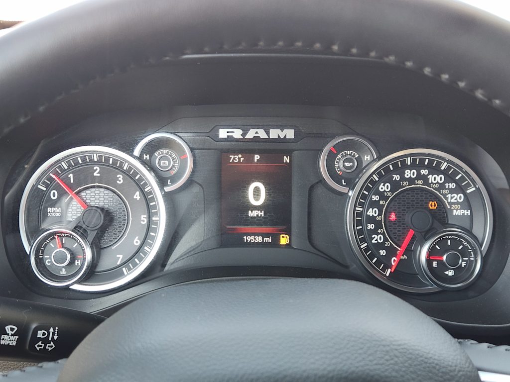 Thumbnail: 2024 RAM 1500 - 17