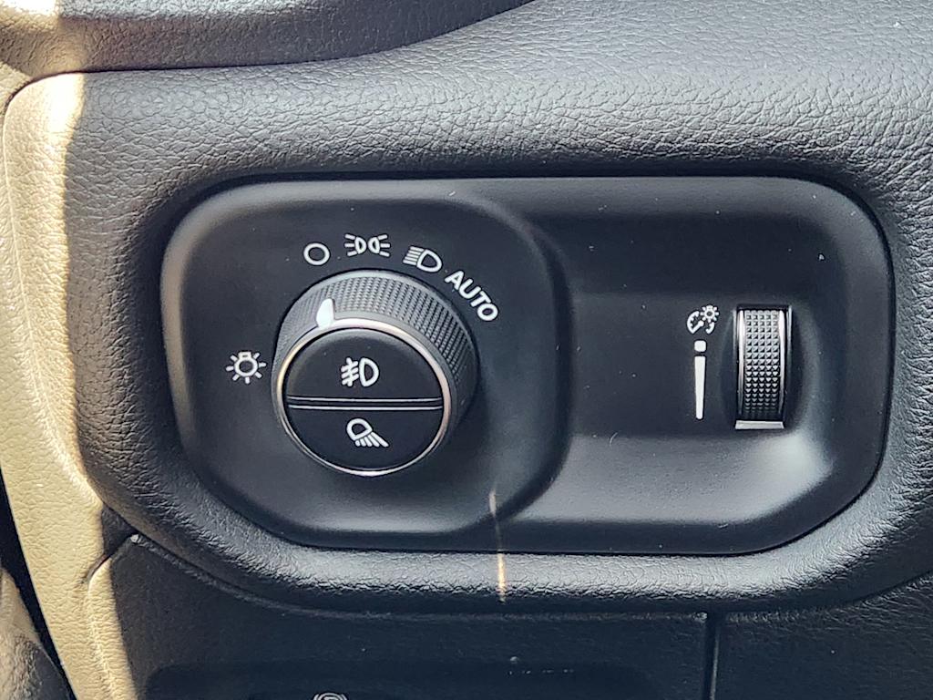 Thumbnail: 2024 RAM 1500 - 27