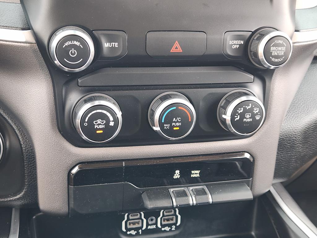 Thumbnail: 2020 RAM 1500 - 26