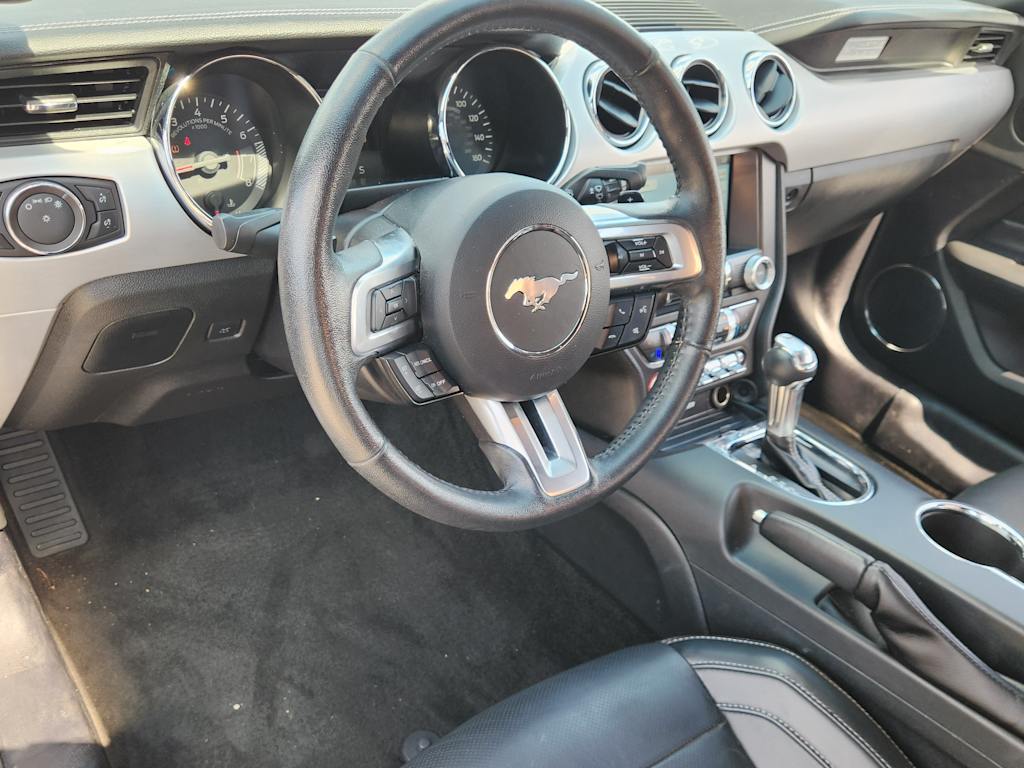 Thumbnail: 2017 Ford Mustang - 2
