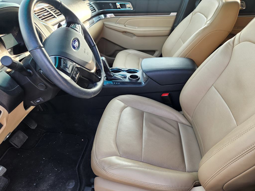 Thumbnail: 2017 Ford Explorer - 7