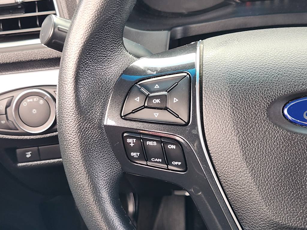 Thumbnail: 2018 Ford Explorer - 32