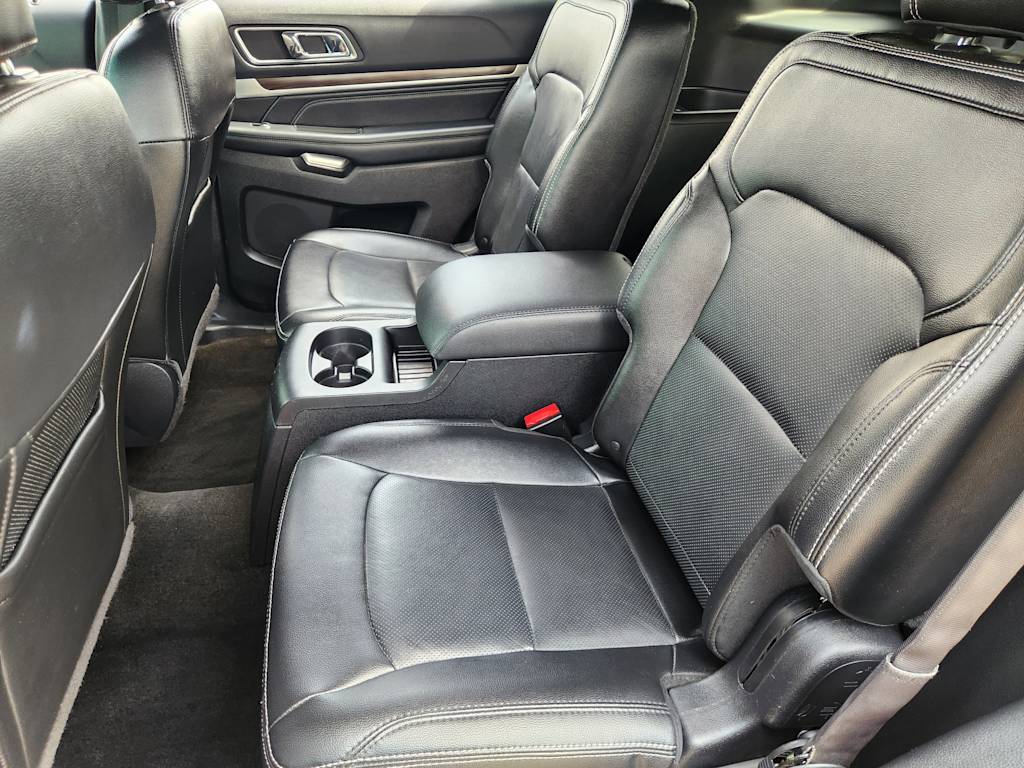 Thumbnail: 2016 Ford Explorer - 21