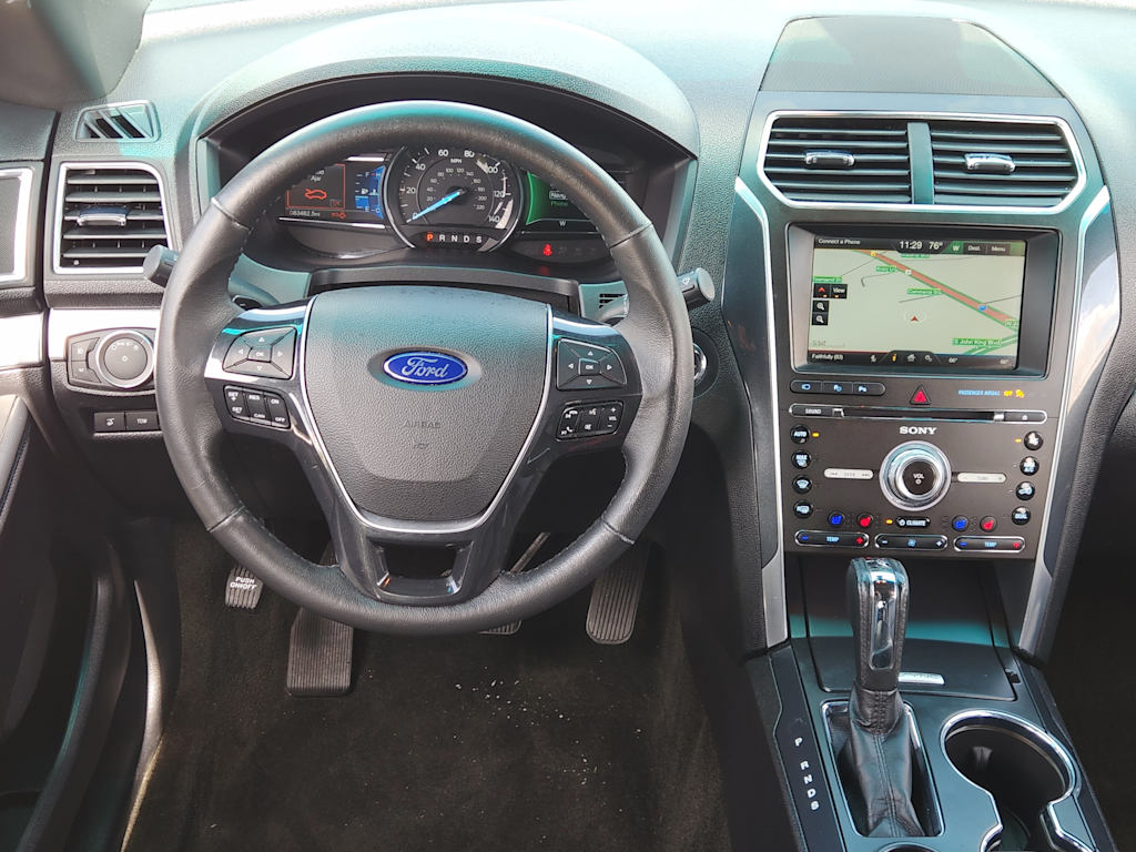 Thumbnail: 2016 Ford Explorer - 14