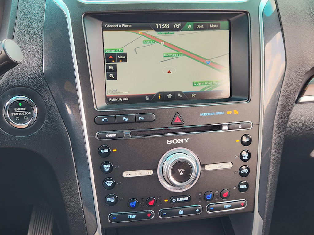 Thumbnail: 2016 Ford Explorer - 15