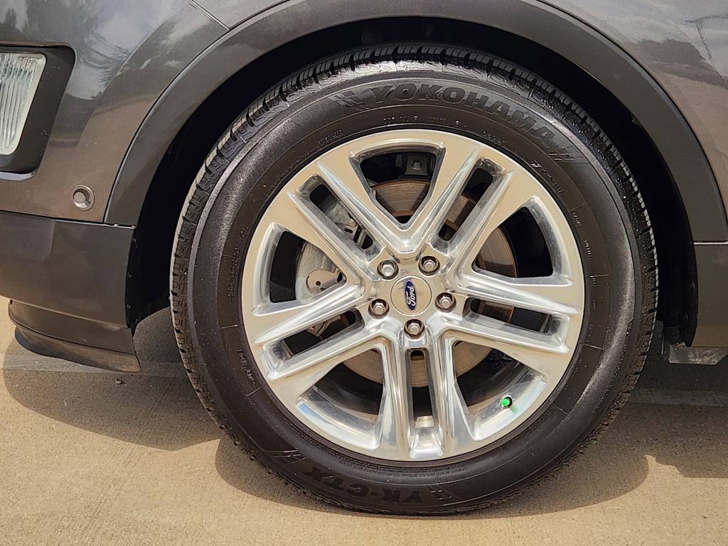 Thumbnail: 2016 Ford Explorer - 23