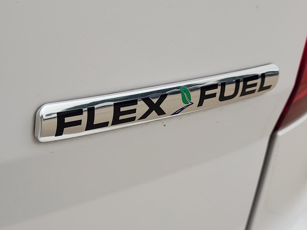 Thumbnail: 2013 Ford Explorer - 7