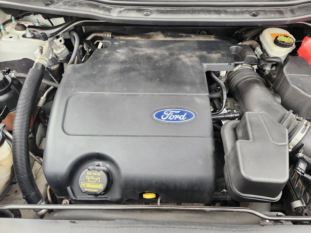 Thumbnail: 2013 Ford Explorer - 9