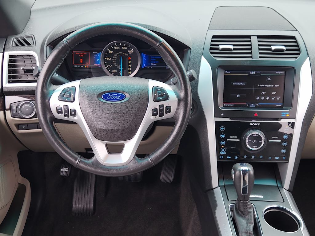 Thumbnail: 2013 Ford Explorer - 14