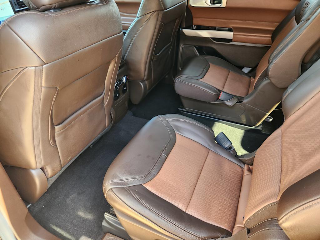 Thumbnail: 2022 Ford Explorer - 12