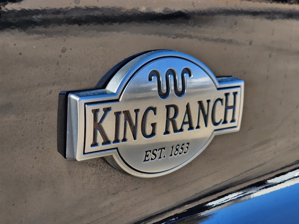 Thumbnail: 2022 Ford Explorer - 6