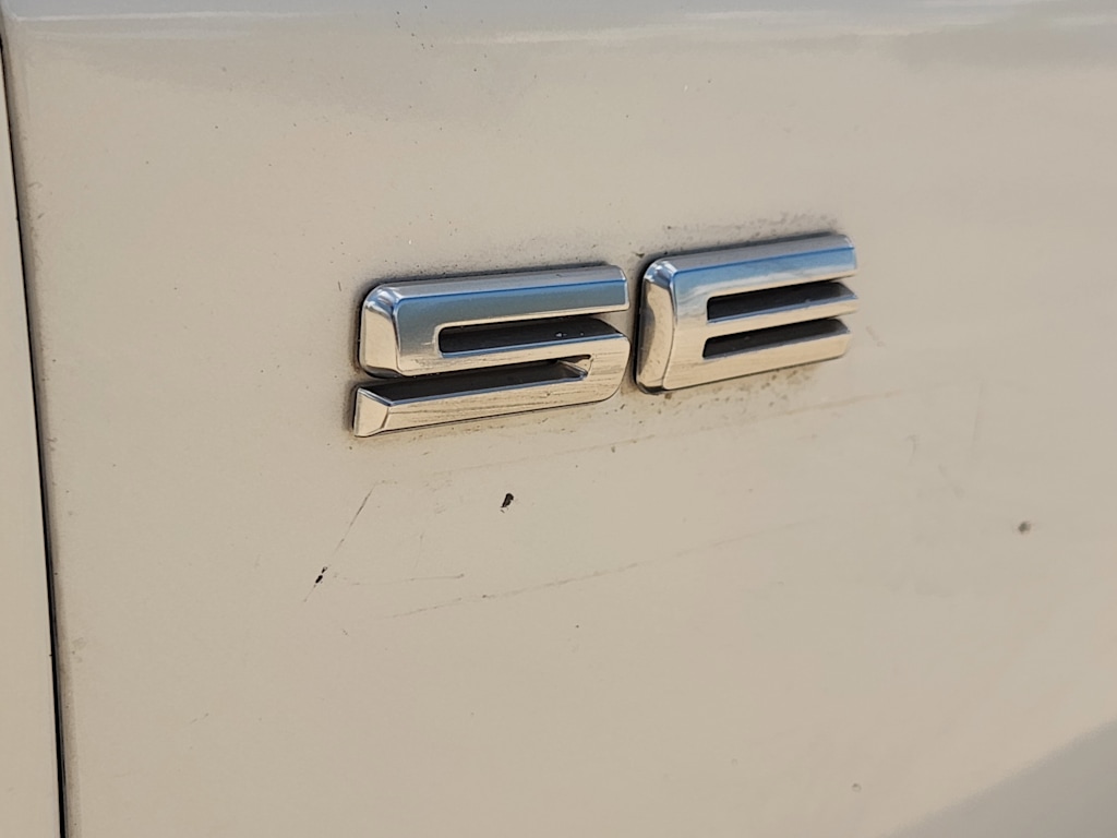 Thumbnail: 2022 Ford Escape - 7
