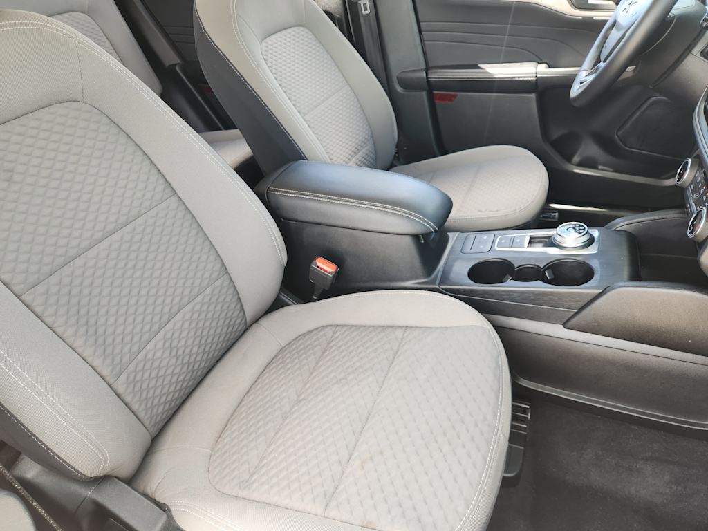 Thumbnail: 2022 Ford Escape - 12