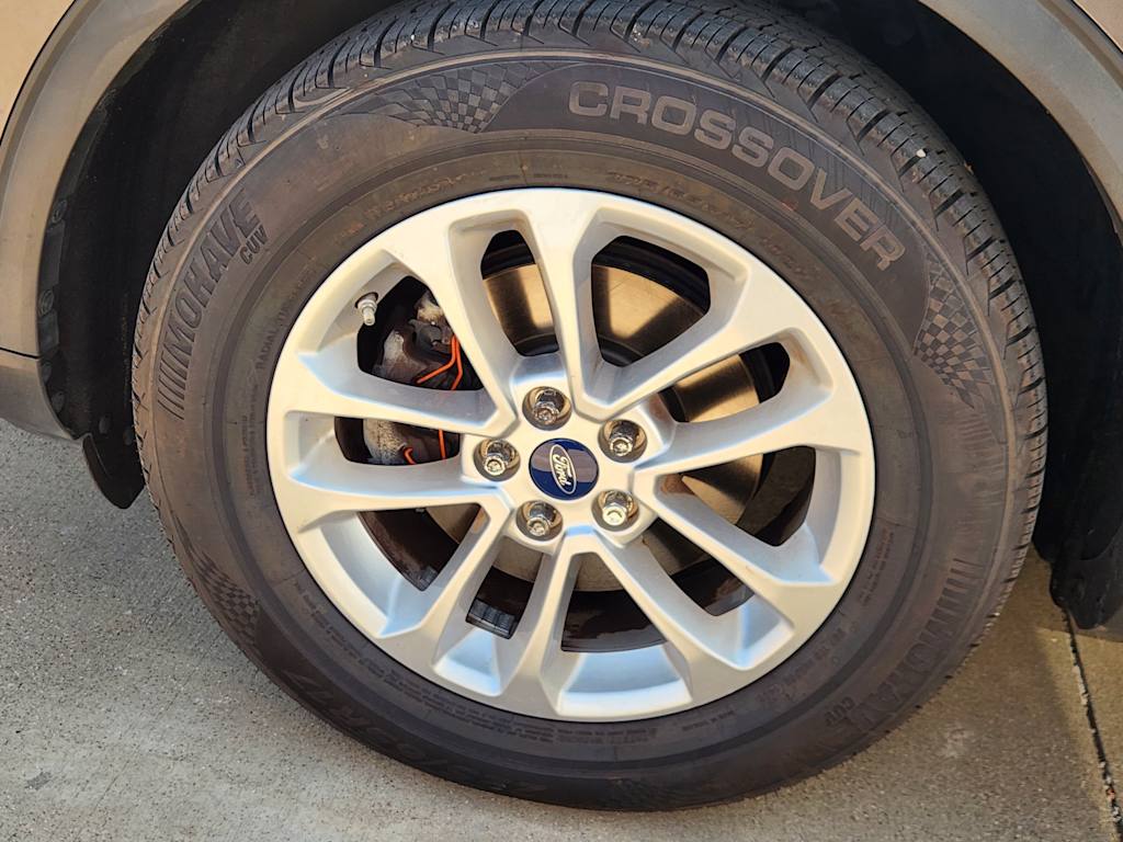 Thumbnail: 2021 Ford Escape - 6