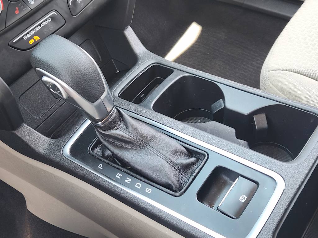 Thumbnail: 2019 Ford Escape - 15