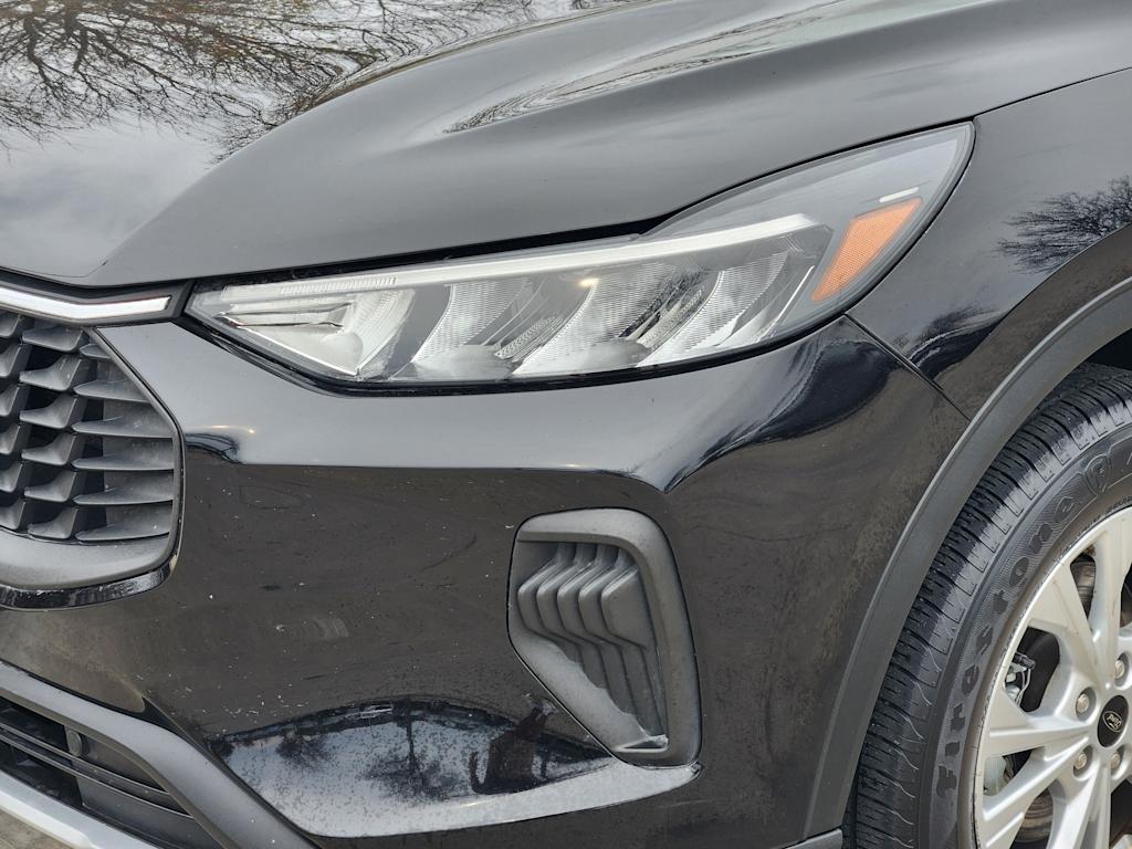 Thumbnail: 2024 Ford Escape - 23