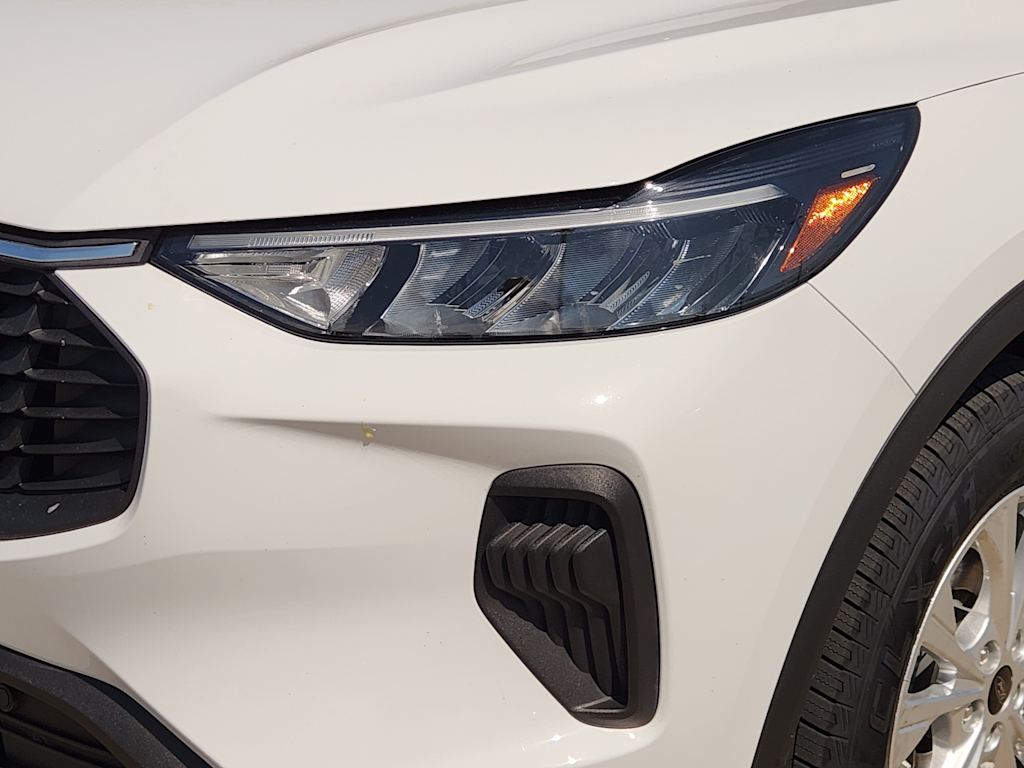 Thumbnail: 2024 Ford Escape - 23