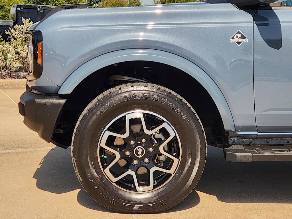 Thumbnail: 2023 Ford Bronco - 6